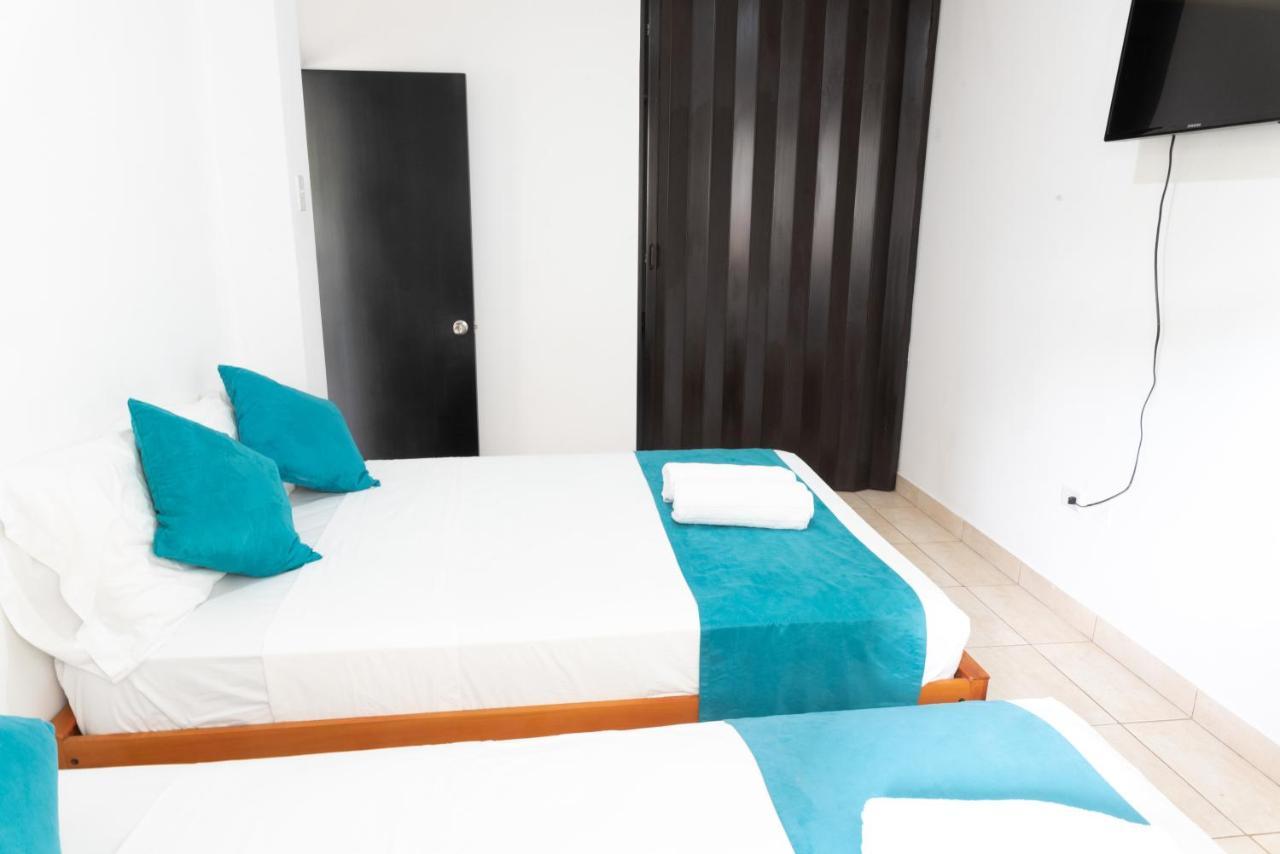 Ocean Blue Hotel Olon Ngoại thất bức ảnh